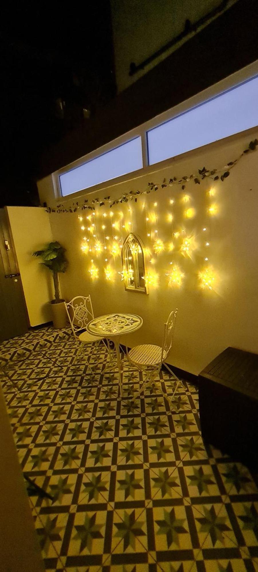 Beach View, 4 Bedroom House Opposite The Sea! Sleeps 10 Sandgate Esterno foto